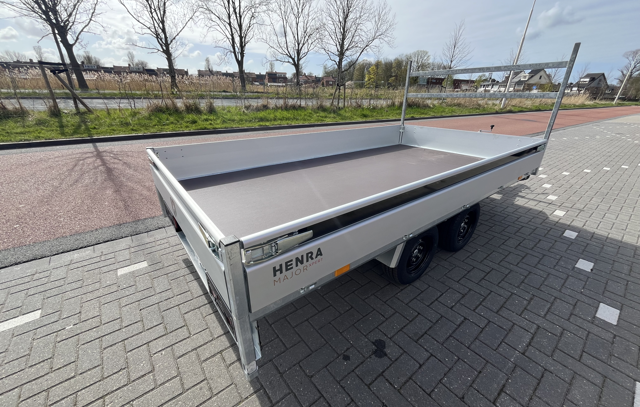 Henra plateauwagen PL273518 / 2700kg