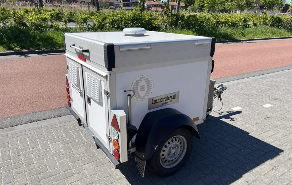 WT Metall hondenaanhanger / 750kg
