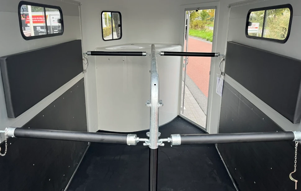Cheval Liberté Gold 3 / 2600kg