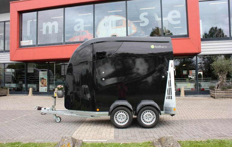 Bucker Careliner-S / 1600kg