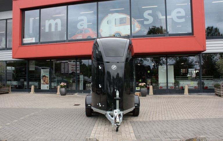 Bucker Careliner-S / 1600kg