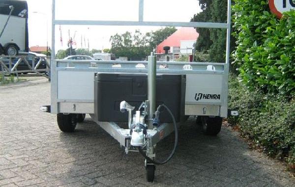 Henra bakwagen BA202513 2as geremd 257x135 cm 2000kg