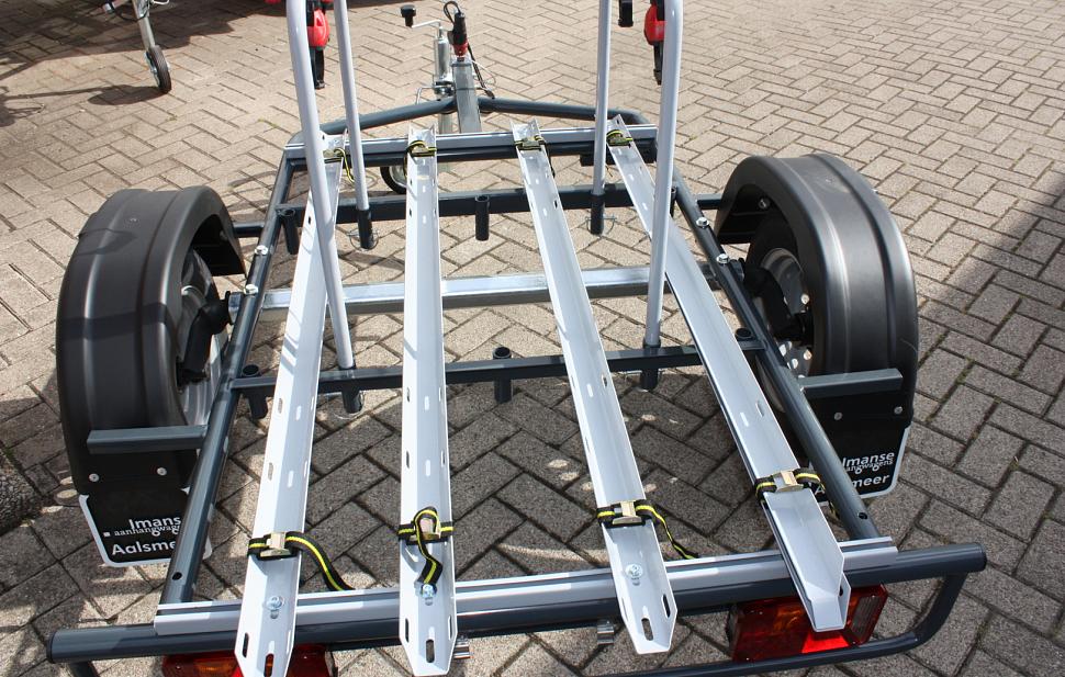 Fietsaanhanger 4 fietsen / 750 kg