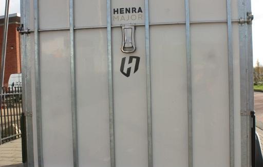 Henra gesloten bakwagen grote korting!!