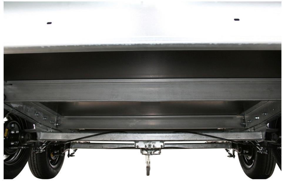 Variant 2017C3 Black Edition 2-as geremd  302x188x168cm/2000kg