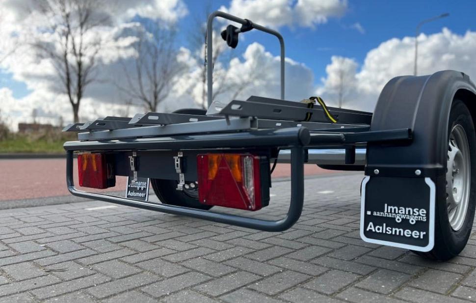 Fiets aanhangwagen voor driewieler + 1 fiets