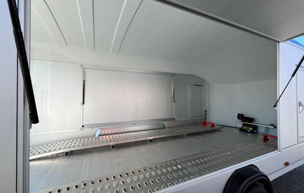 Debon 2000 autotransporter / 3500kg