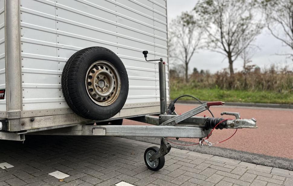 Bloemen aanhangwagen Oosterwijk