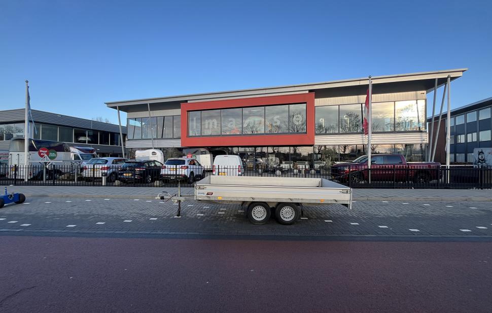 Hapert Plateauwagen / 2700kg