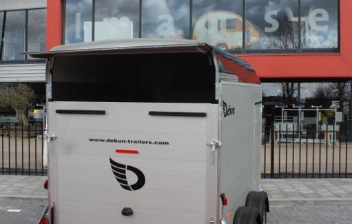 Debon Roadster 500 Aluminium / 2000kg (extra zijdeur)