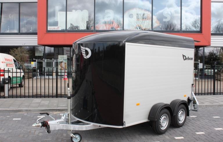 Debon Roadster 500 Aluminium / 2000kg (extra zijdeur)