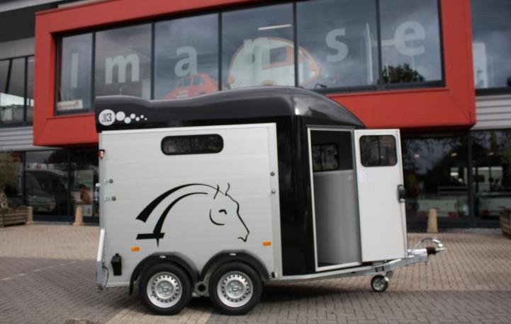 Cheval Liberté Gold 3 / 2 paards