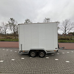 Bloemen aanhangwagen Oosterwijk